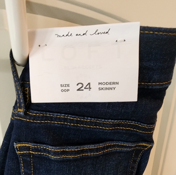 LOFT skinny jeans - Picture 6 of 7